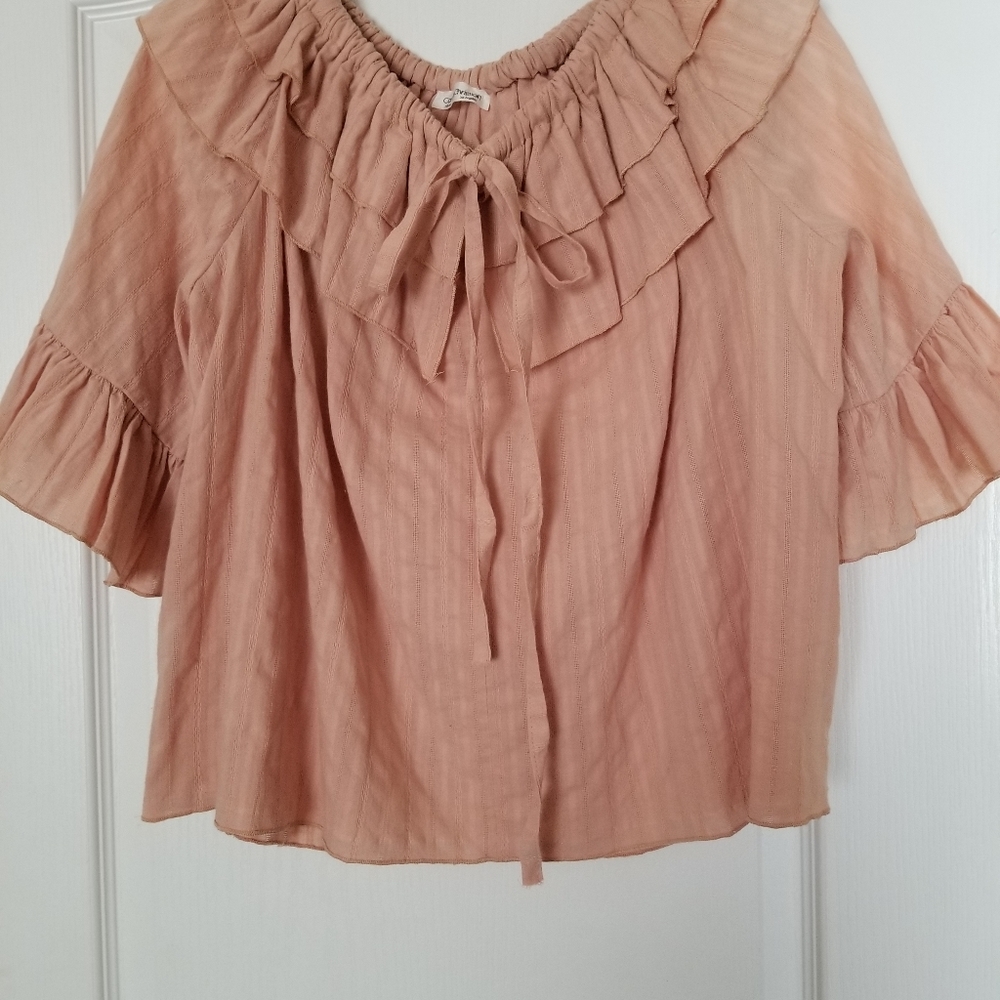 3/4 sleeve blush cotton blouse
